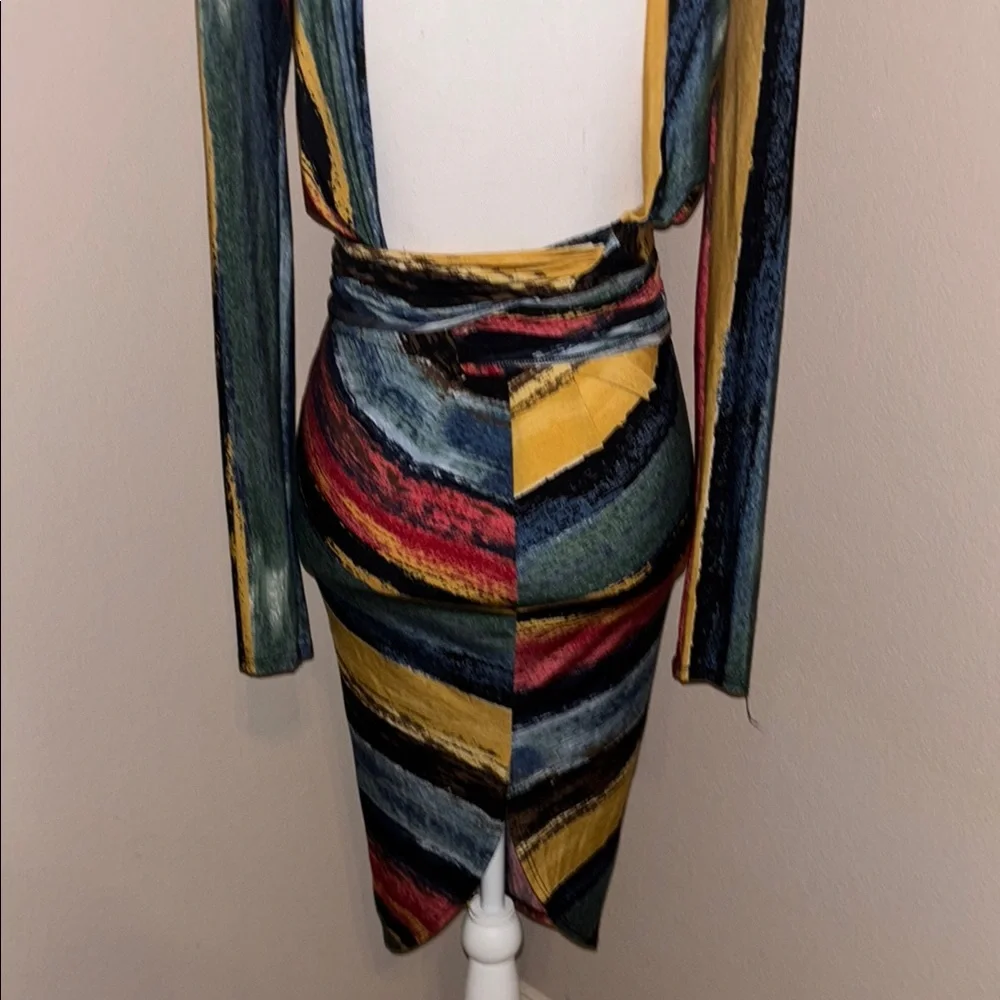 Red and Yellow Long Sleeve Bodycon Dress - Picture 4 of 7